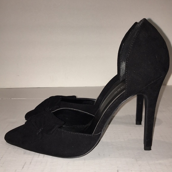 Bow Front D’Orsay Heels. Sz 8. Black. Like New - Picture 4 of 6